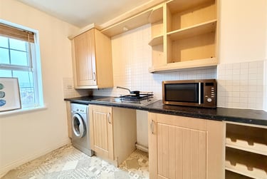 2 bed flat, Olga Court, St Anns, Nottingham, NG32NH - Image 4